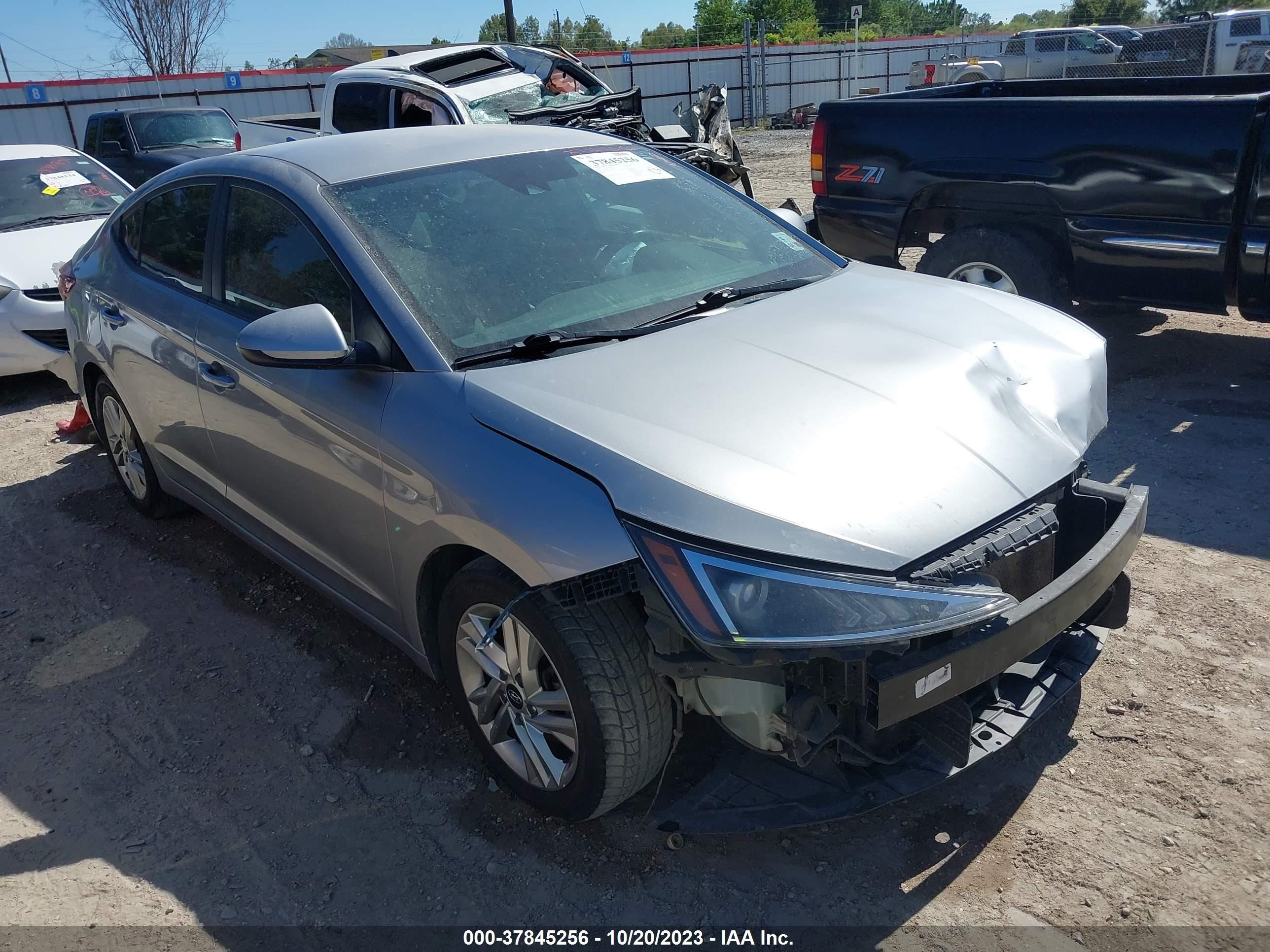 HYUNDAI ELANTRA 2020 5npd84lf5lh553624