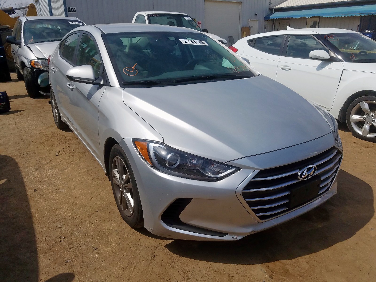 HYUNDAI ELANTRA 2017 5npd84lf6hh084745