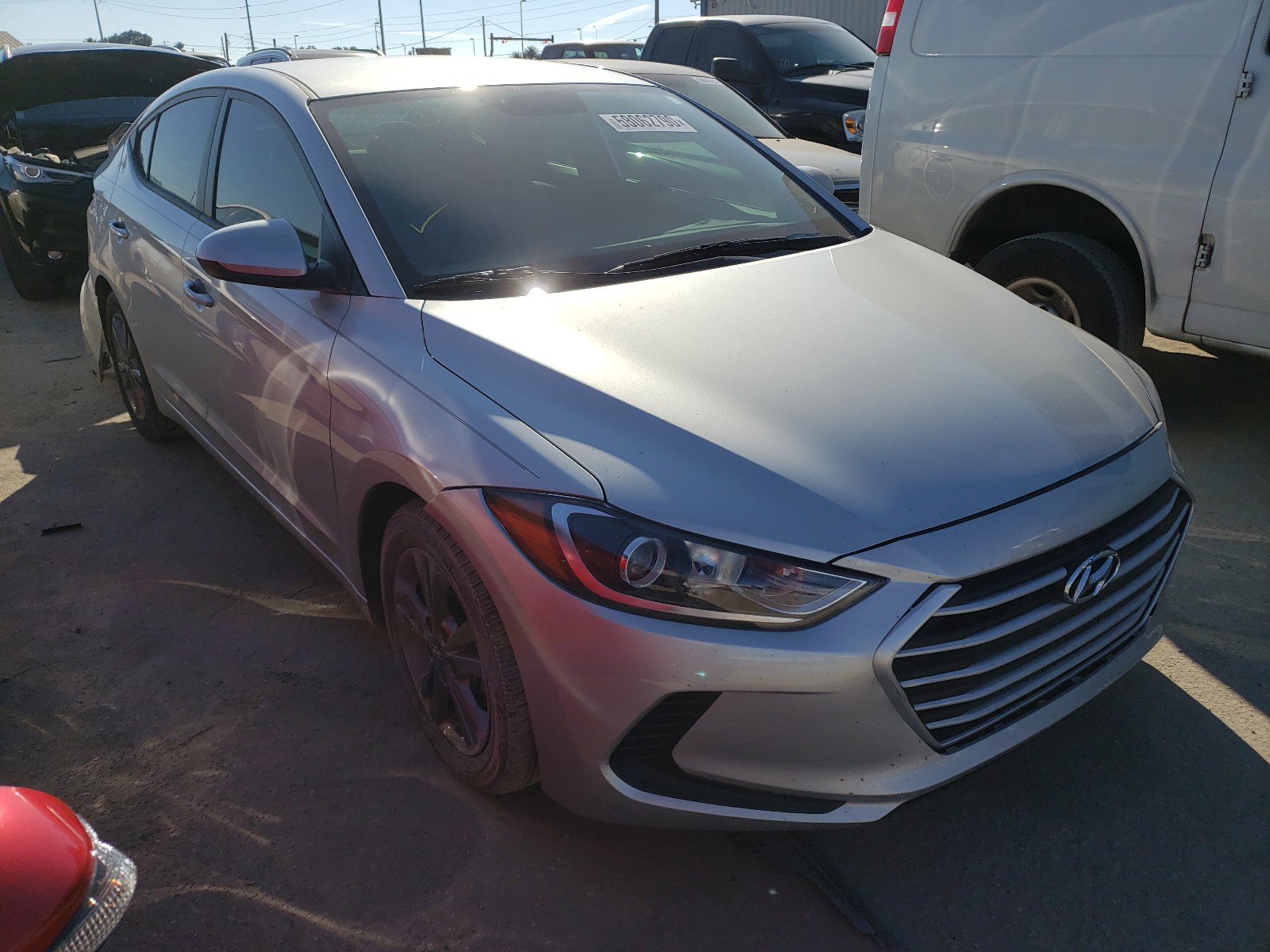 HYUNDAI NULL 2018 5npd84lf6jh389586