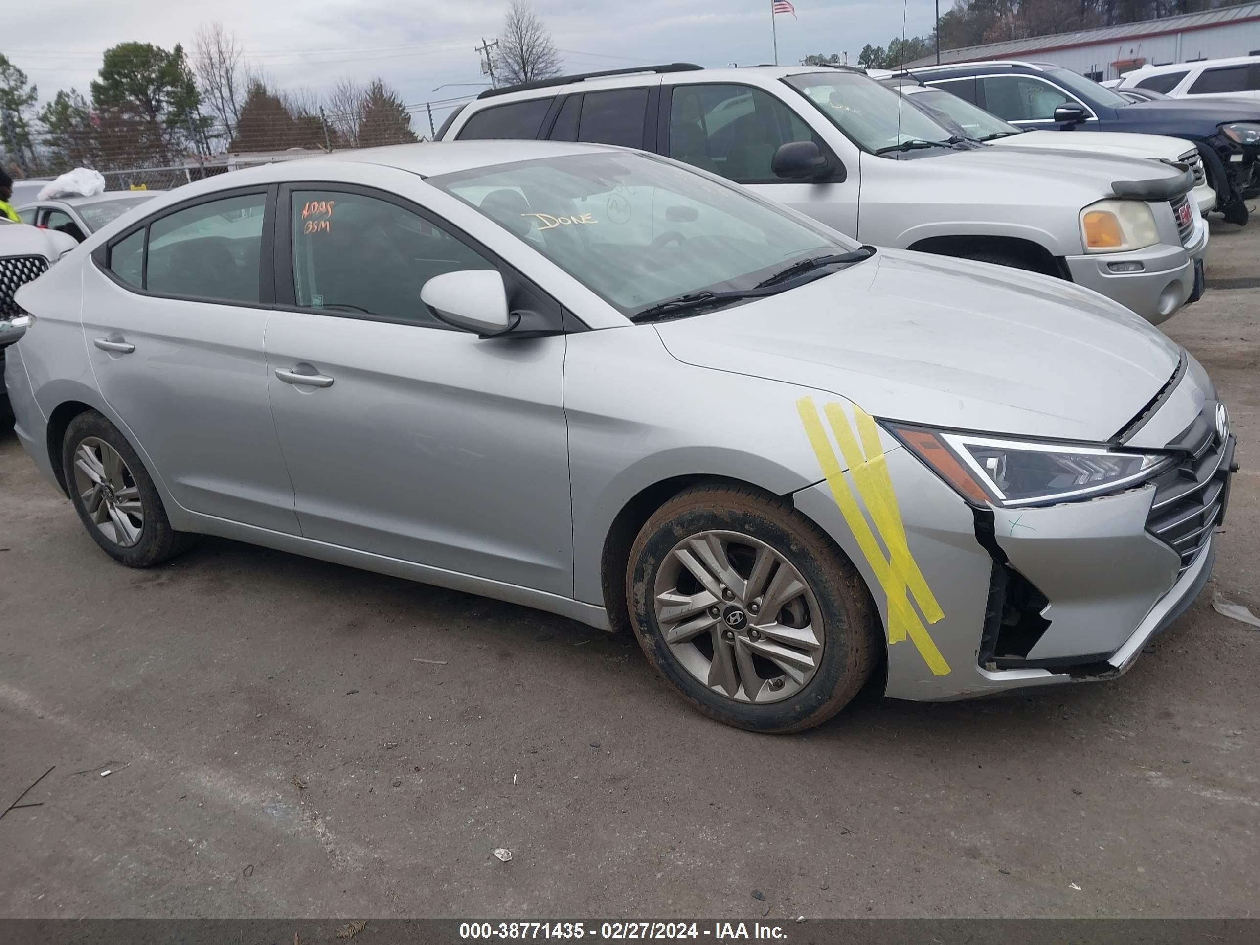 HYUNDAI ELANTRA 2019 5npd84lf6kh407201