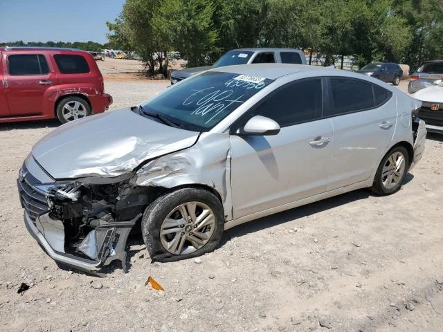 HYUNDAI ELANTRA SE 2019 5npd84lf6kh430350