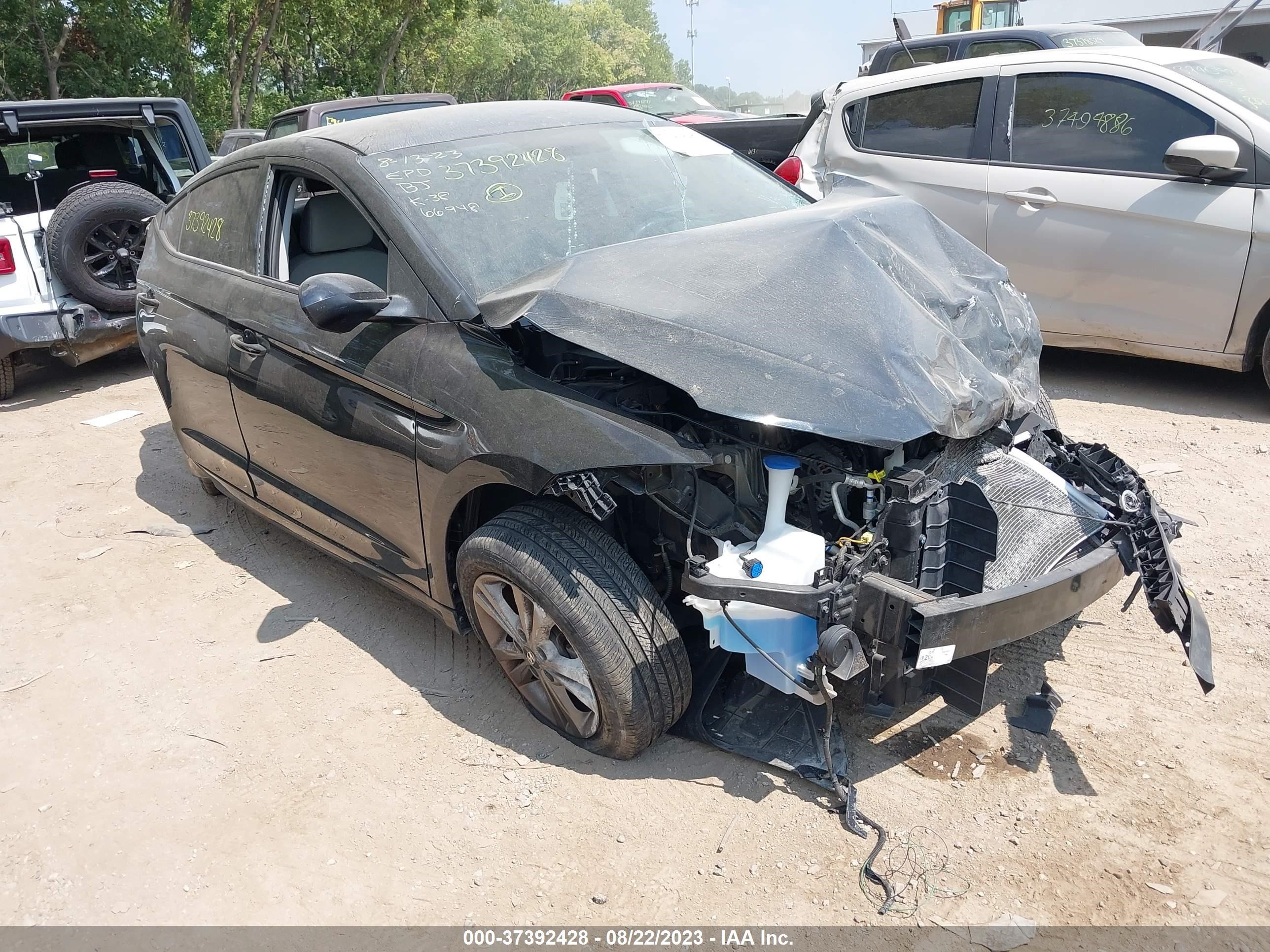 HYUNDAI ELANTRA 2017 5npd84lf7hh010556