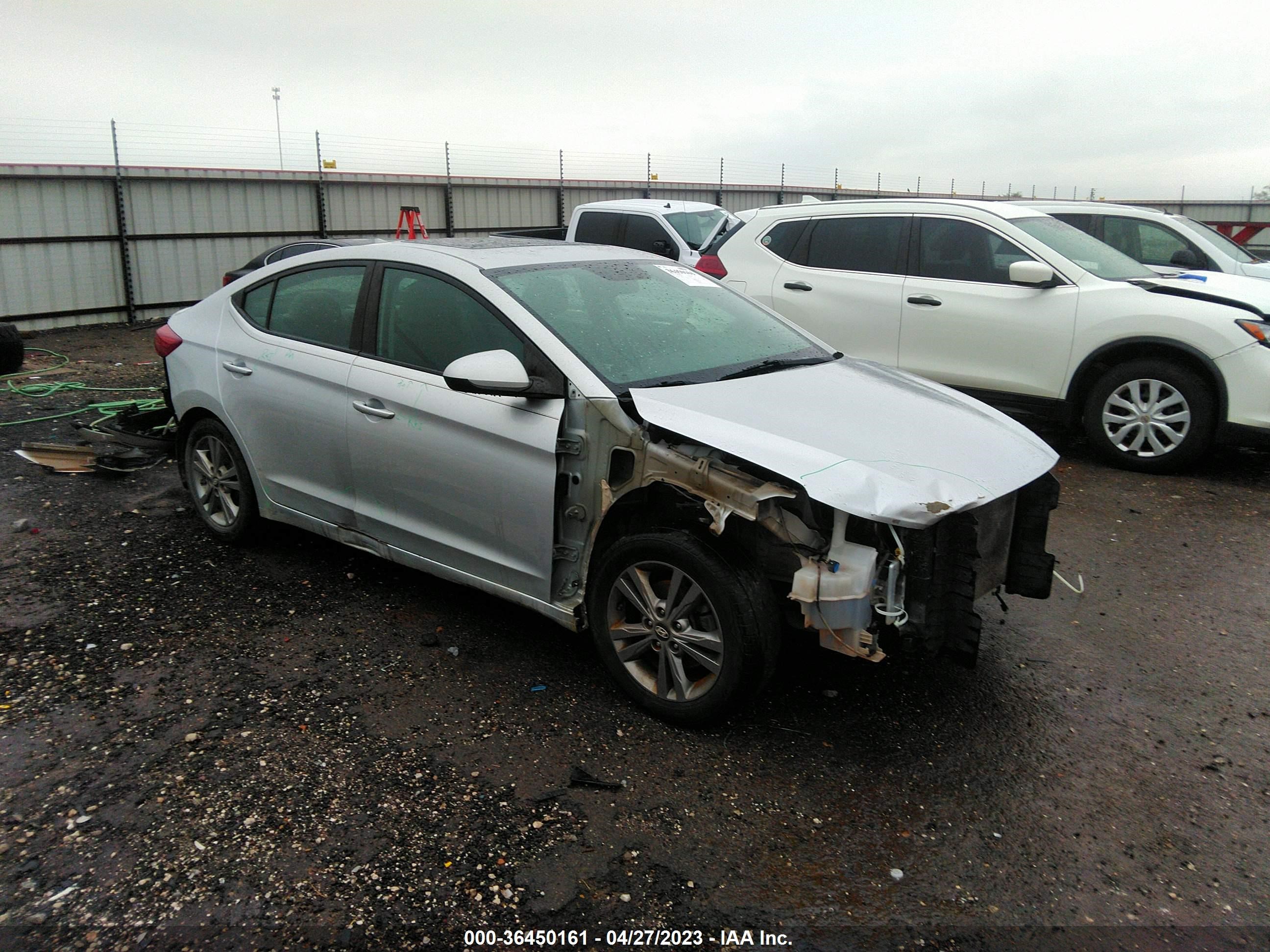 HYUNDAI ELANTRA 2017 5npd84lf7hh027373