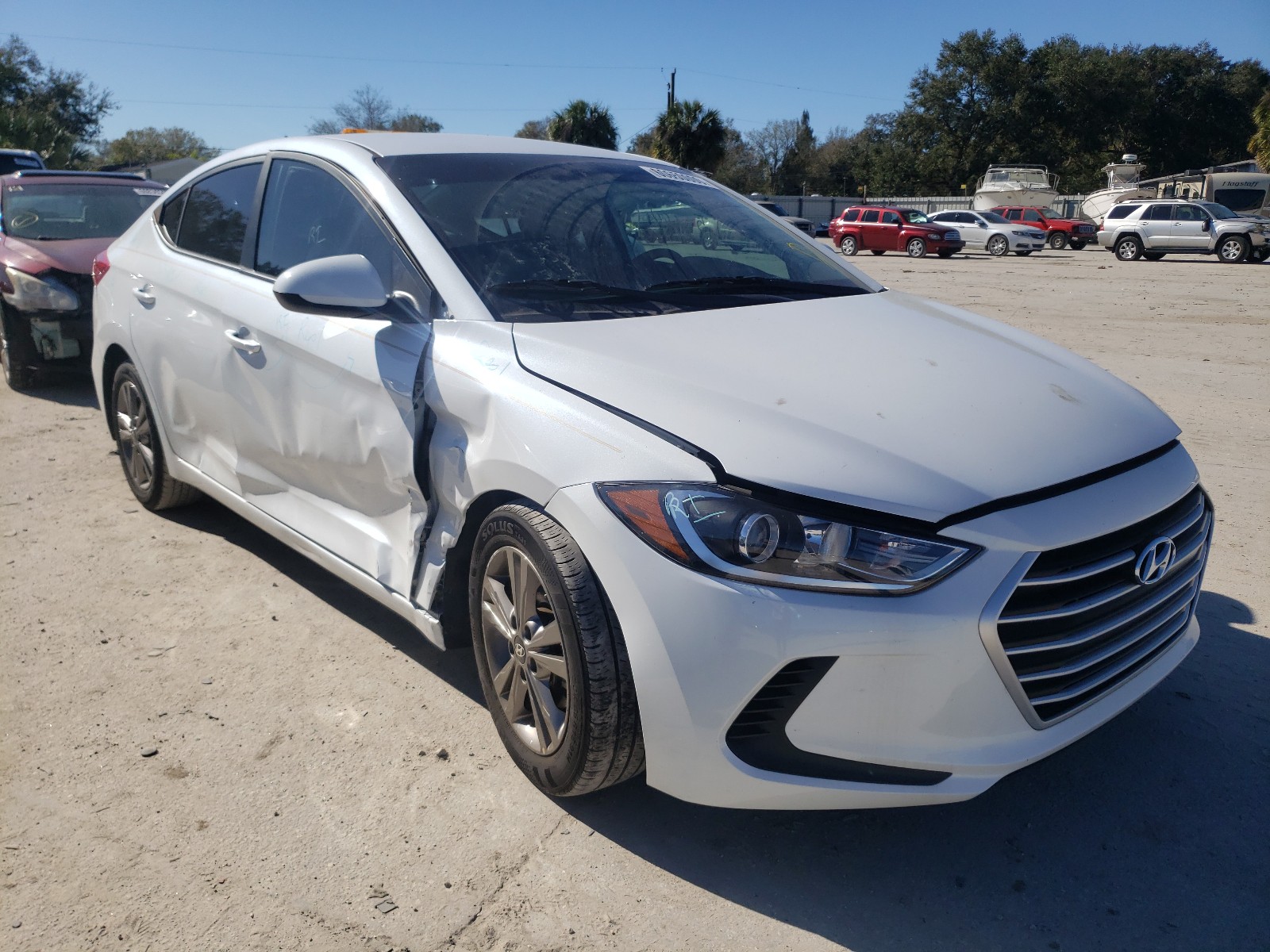 HYUNDAI ELANTRA SE 2017 5npd84lf7hh080204