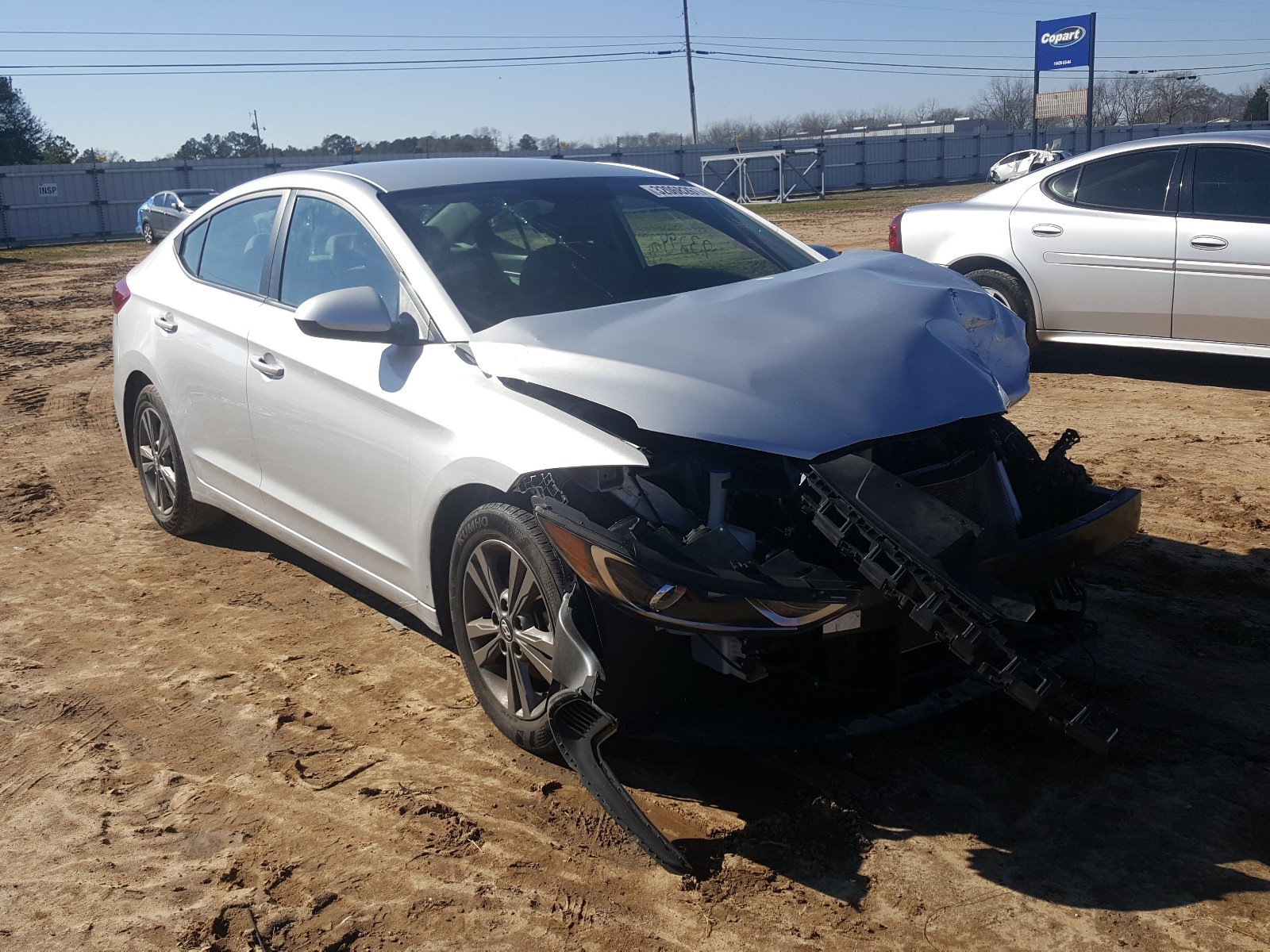 HYUNDAI ELANTRA SE 2018 5npd84lf7jh251054