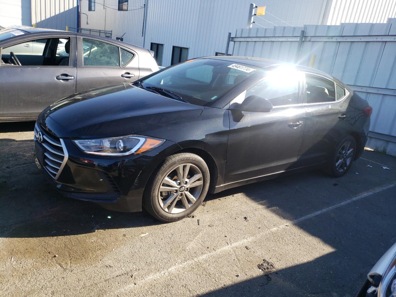 HYUNDAI ELANTRA 2018 5npd84lf7jh266878