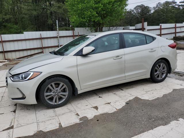 HYUNDAI ELANTRA SE 2018 5npd84lf7jh268811