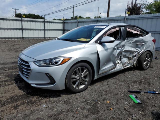 HYUNDAI ELANTRA SE 2018 5npd84lf7jh285902