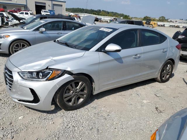 HYUNDAI ELANTRA SE 2018 5npd84lf7jh300933