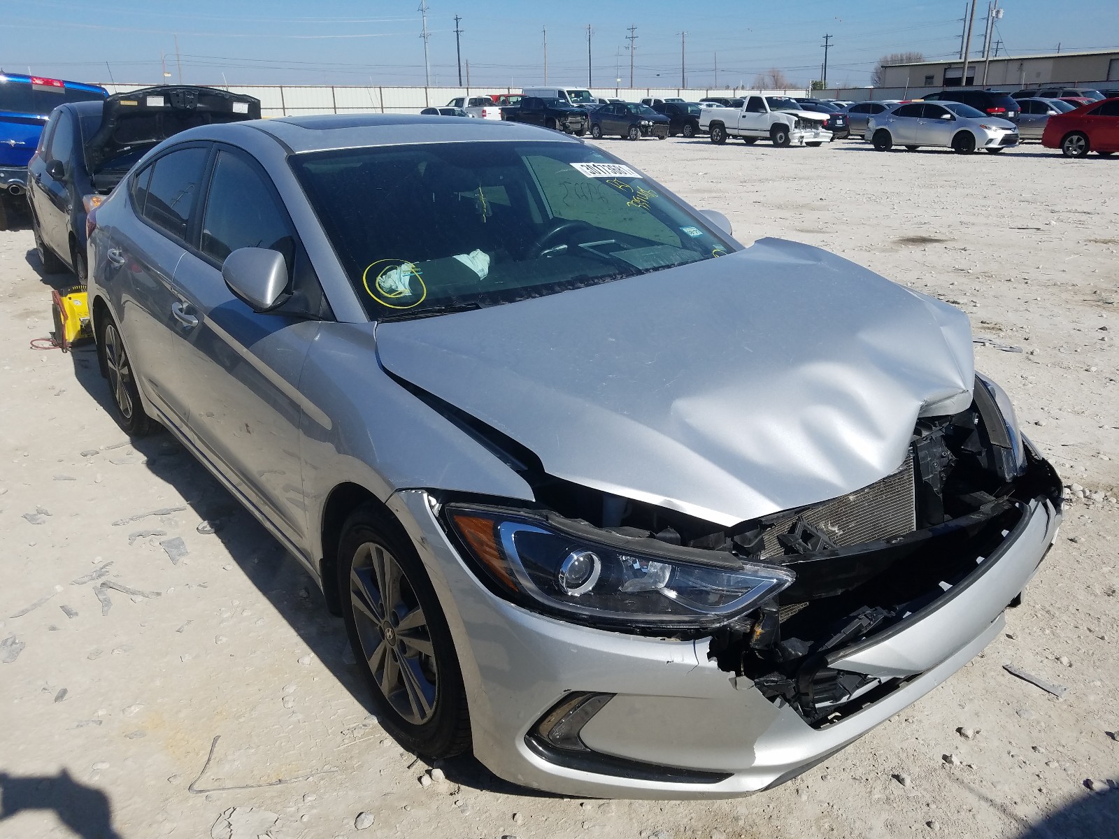 HYUNDAI ELANTRA SE 2018 5npd84lf7jh339408