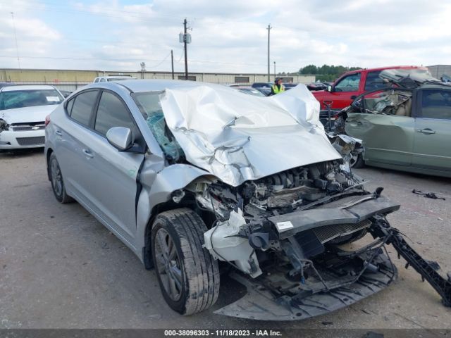 HYUNDAI ELANTRA 2018 5npd84lf7jh368150