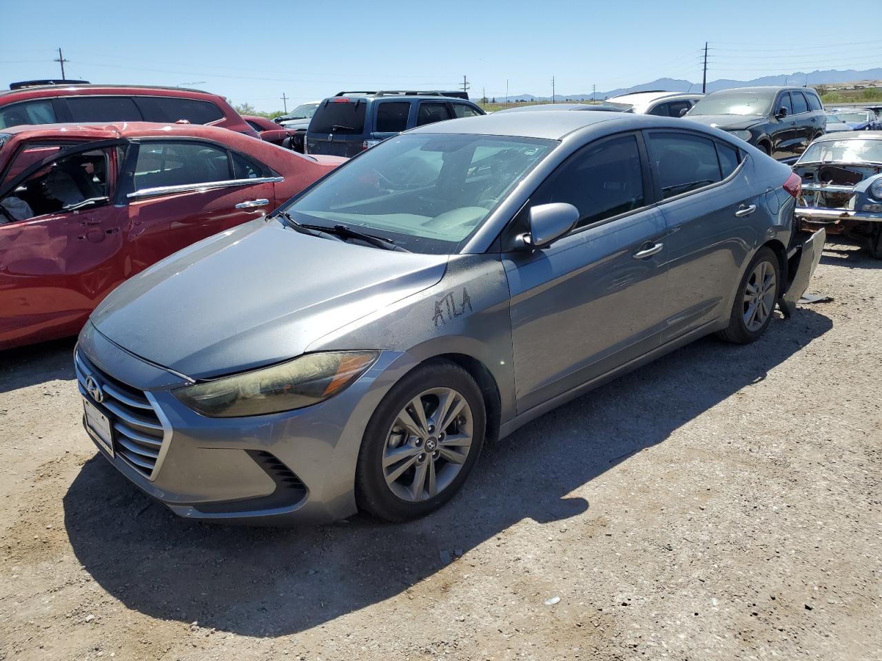 HYUNDAI ELANTRA 2018 5npd84lf7jh386583