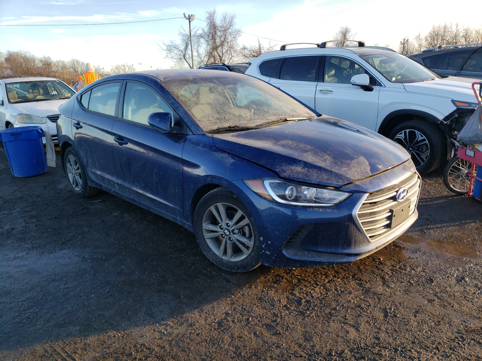 HYUNDAI ELANTRA 2018 5npd84lf7jh398457