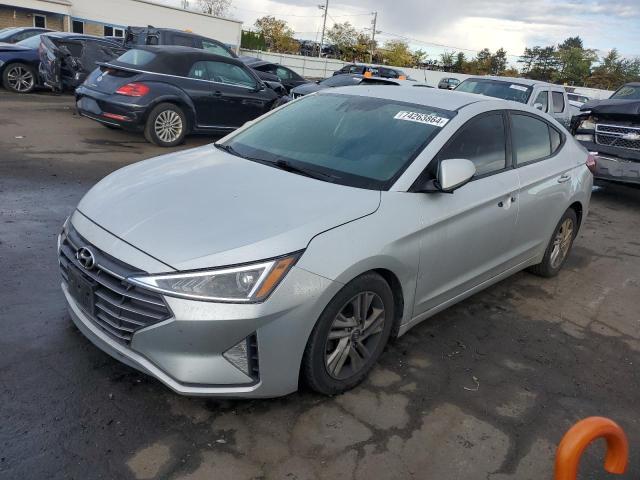 HYUNDAI ELANTRA SE 2019 5npd84lf7kh403335