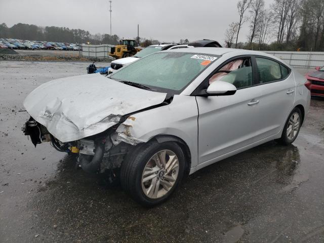 HYUNDAI ELANTRA SE 2019 5npd84lf7kh482490