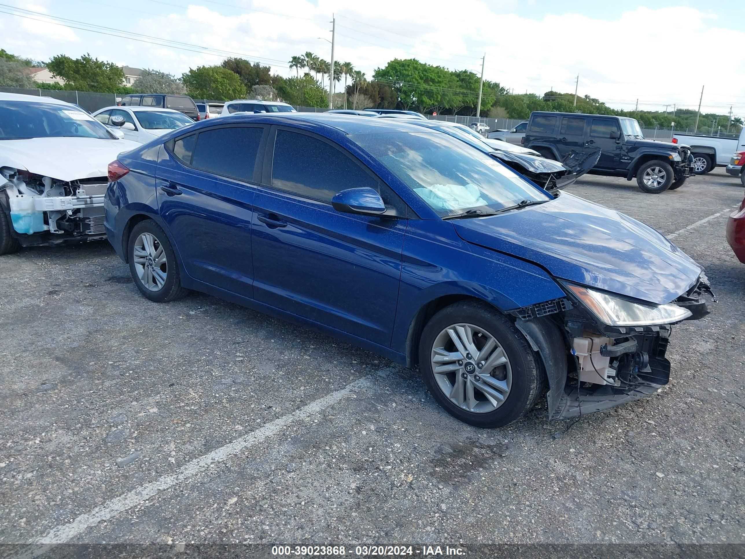 HYUNDAI ELANTRA 2020 5npd84lf7lh555536