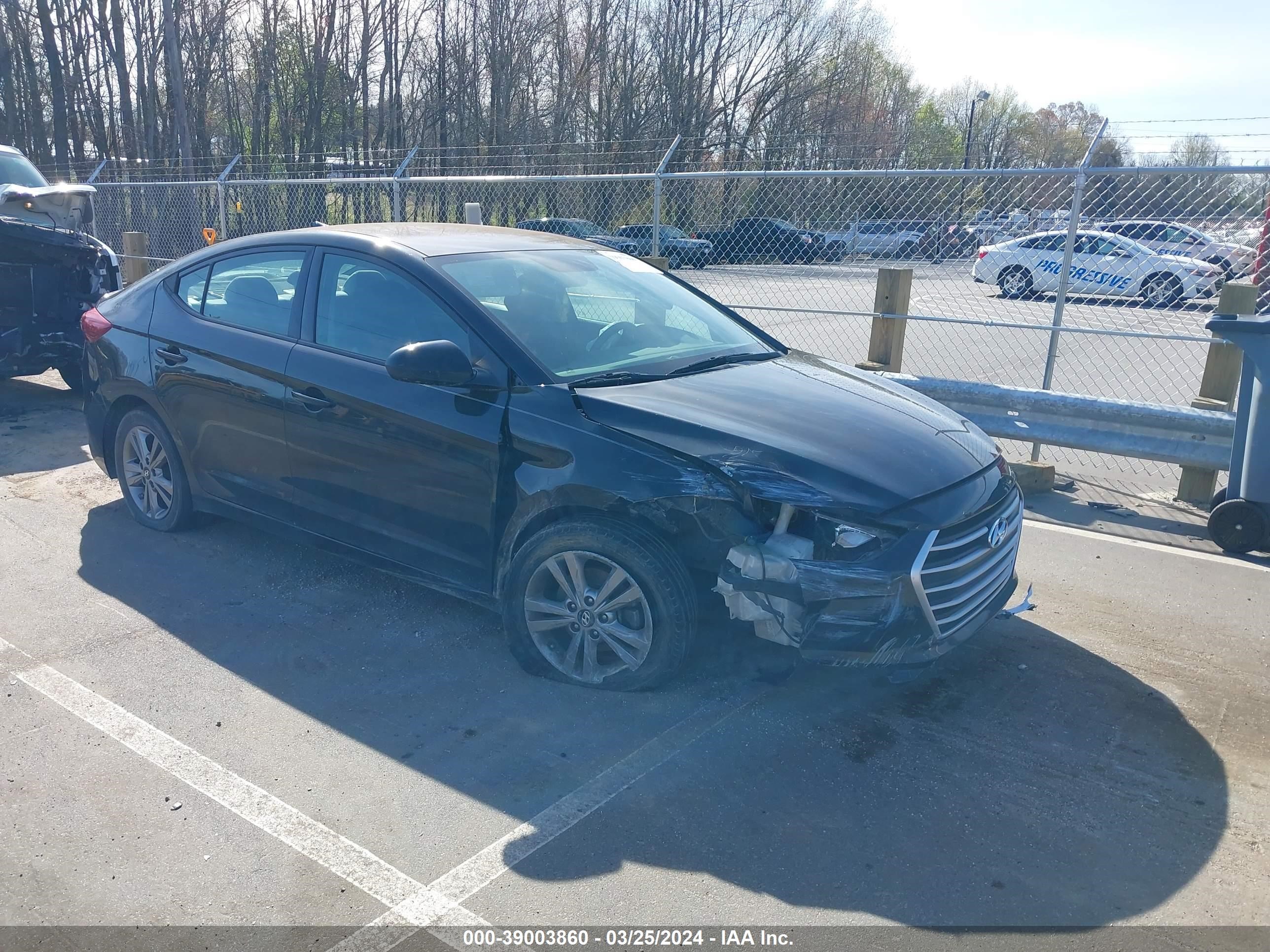 HYUNDAI ELANTRA 2017 5npd84lf8hh024854