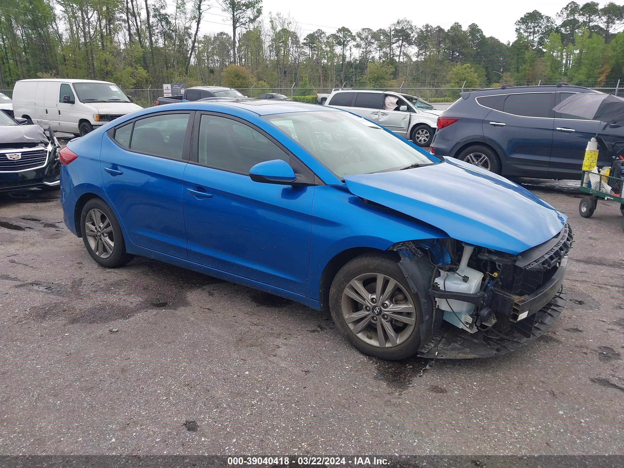 HYUNDAI ELANTRA 2017 5npd84lf8hh176570