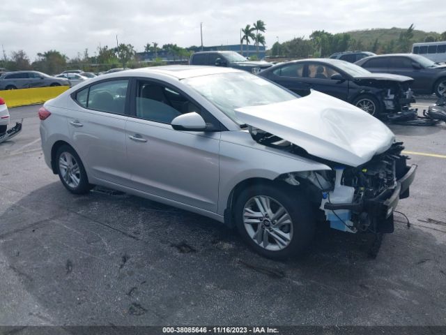 HYUNDAI ELANTRA 2018 5npd84lf8jh227460