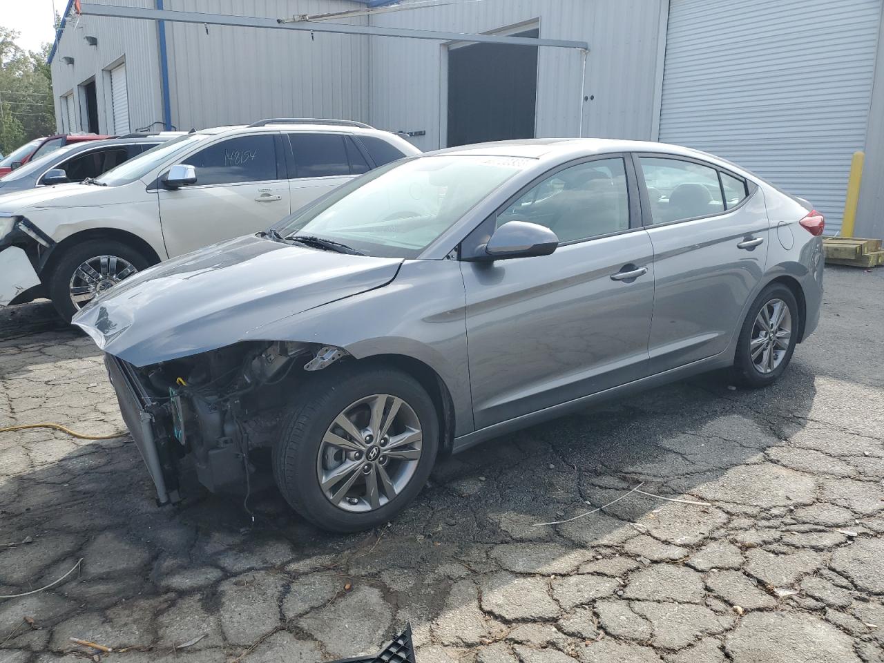 HYUNDAI ELANTRA 2018 5npd84lf8jh261866