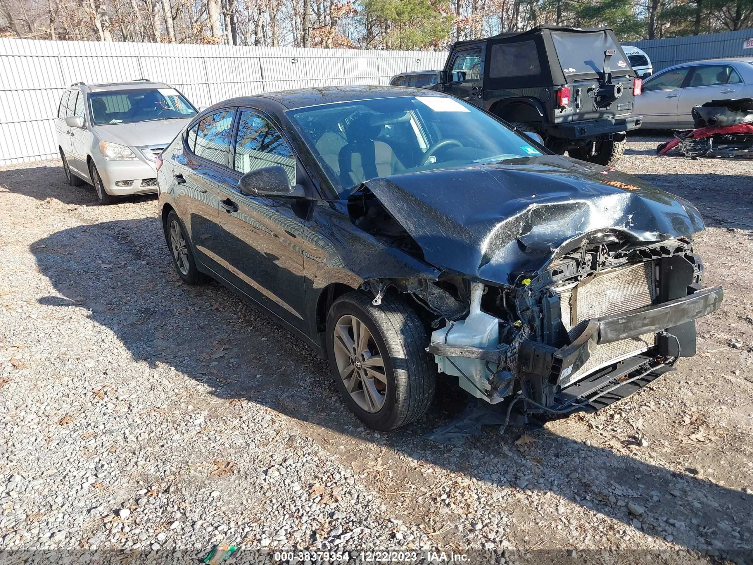 HYUNDAI ELANTRA 2018 5npd84lf8jh281194