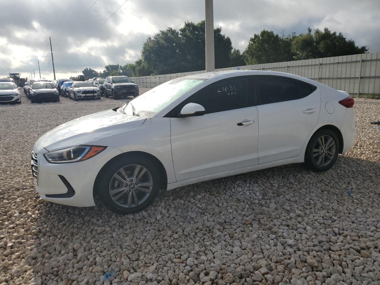 HYUNDAI ELANTRA SE 2018 5npd84lf8jh317899