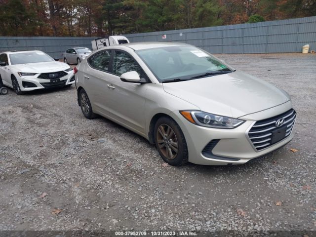 HYUNDAI ELANTRA 2018 5npd84lf8jh361479