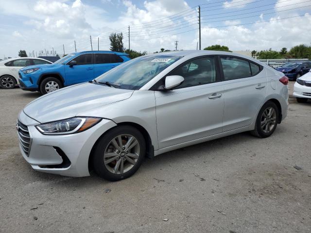 HYUNDAI ELANTRA SE 2018 5npd84lf8jh375429