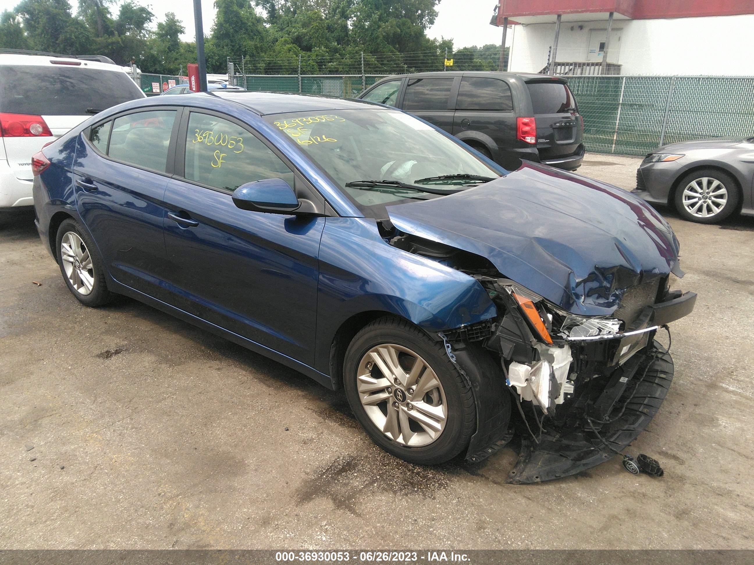 HYUNDAI ELANTRA 2019 5npd84lf8kh462197