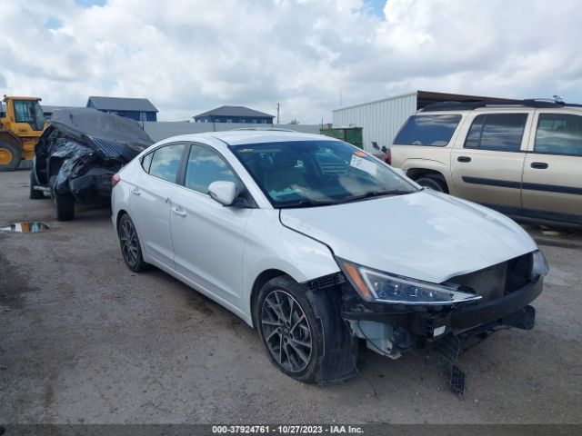 HYUNDAI ELANTRA 2019 5npd84lf8kh485611