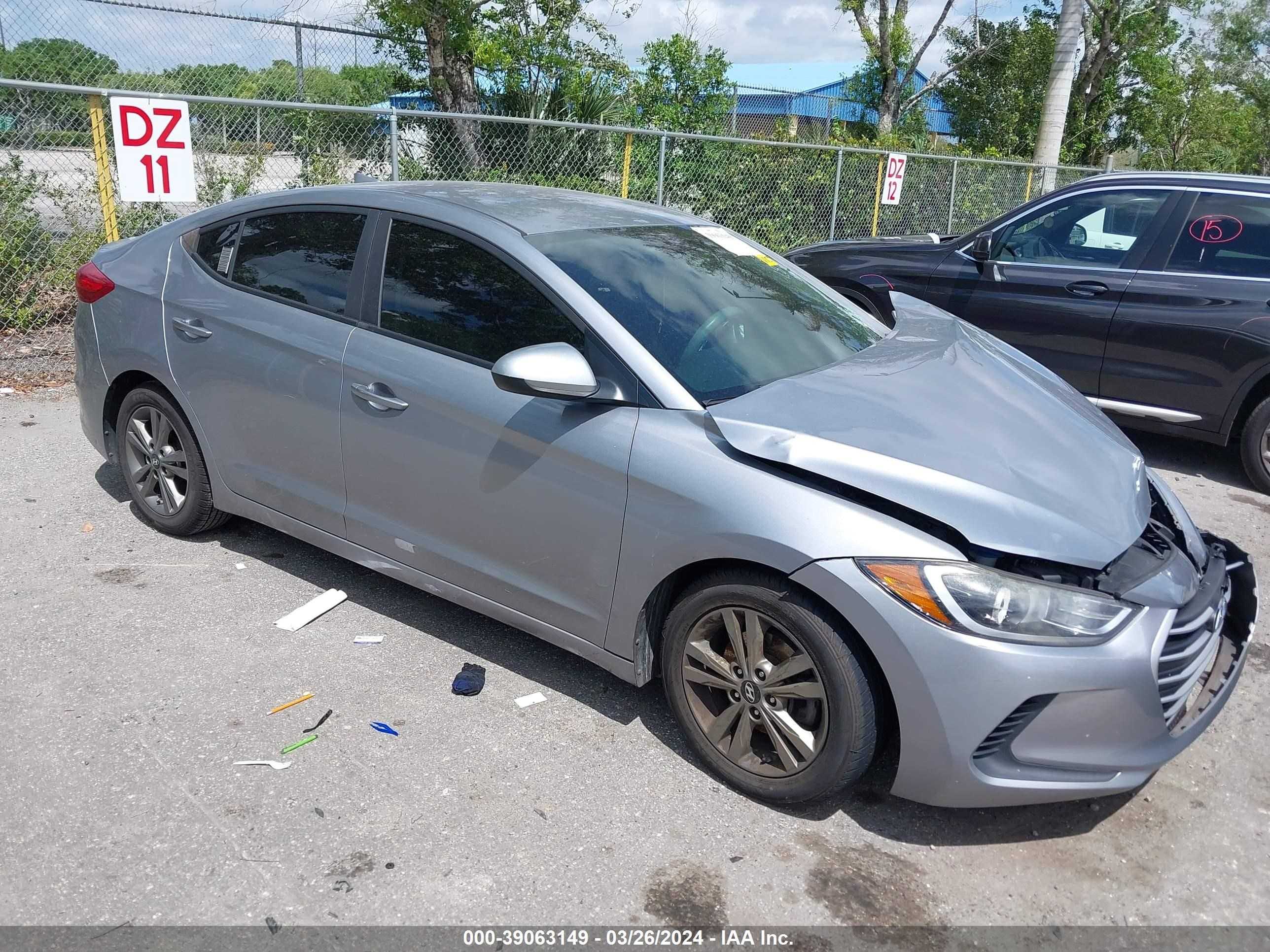 HYUNDAI ELANTRA 2017 5npd84lf9hh181941