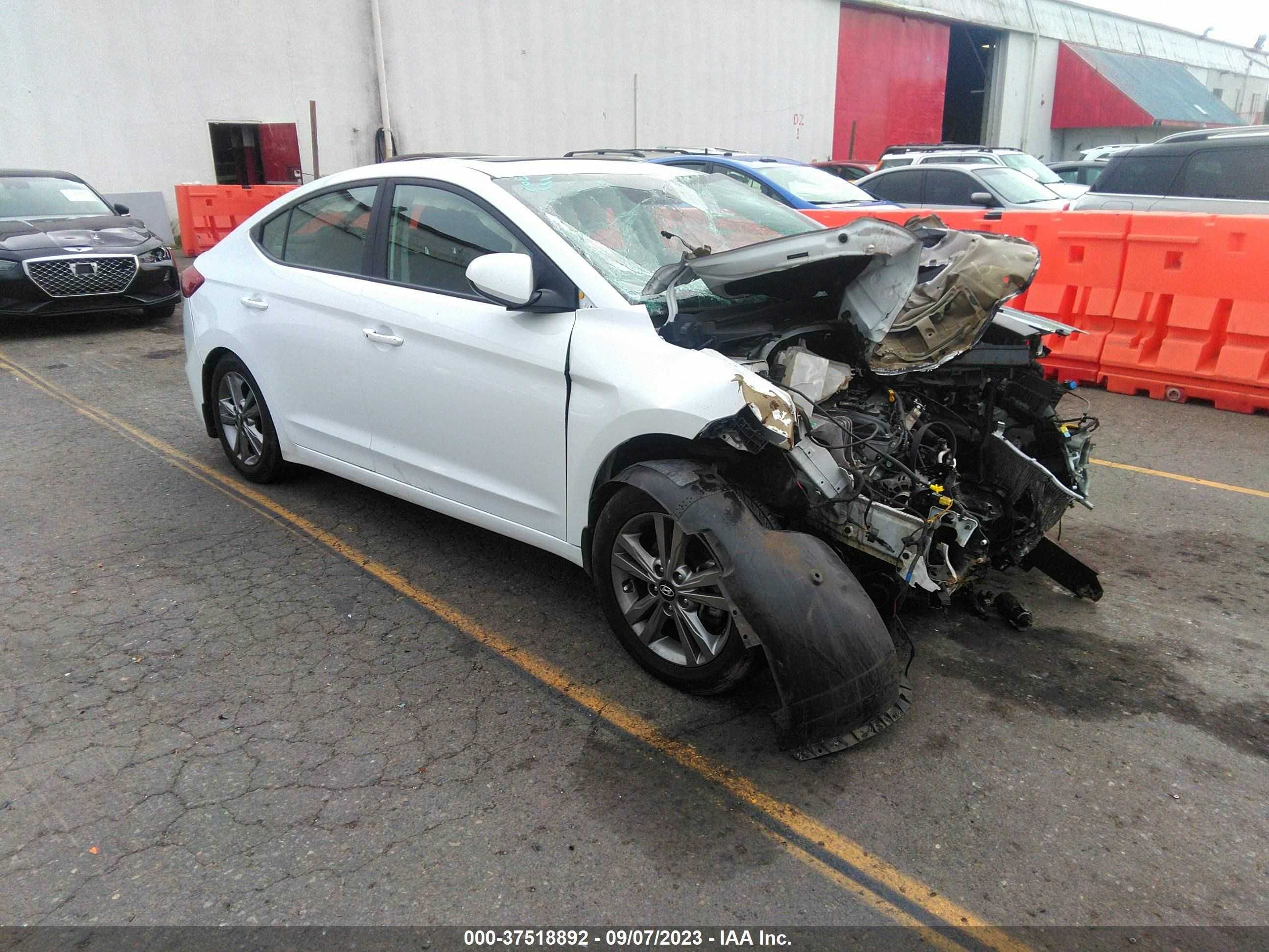 HYUNDAI ELANTRA 2017 5npd84lf9hh189408