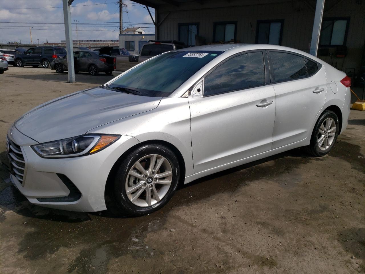 HYUNDAI ELANTRA 2018 5npd84lf9jh212885