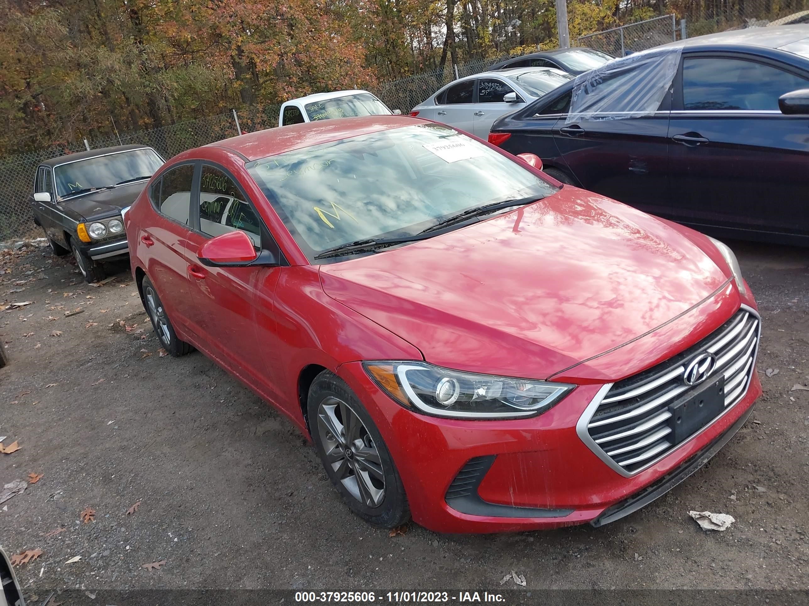 HYUNDAI ELANTRA 2018 5npd84lf9jh239164