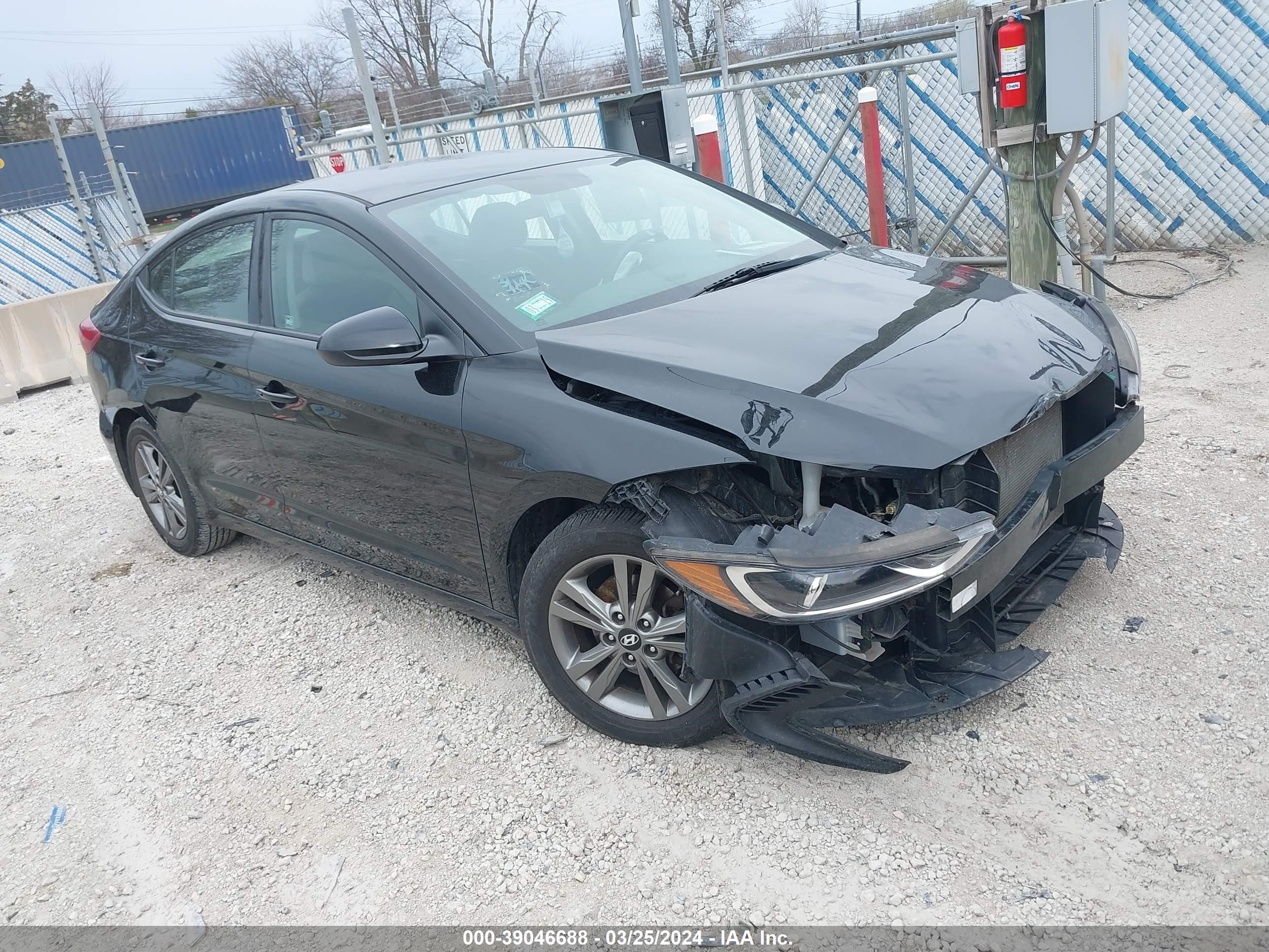 HYUNDAI ELANTRA 2018 5npd84lf9jh260886