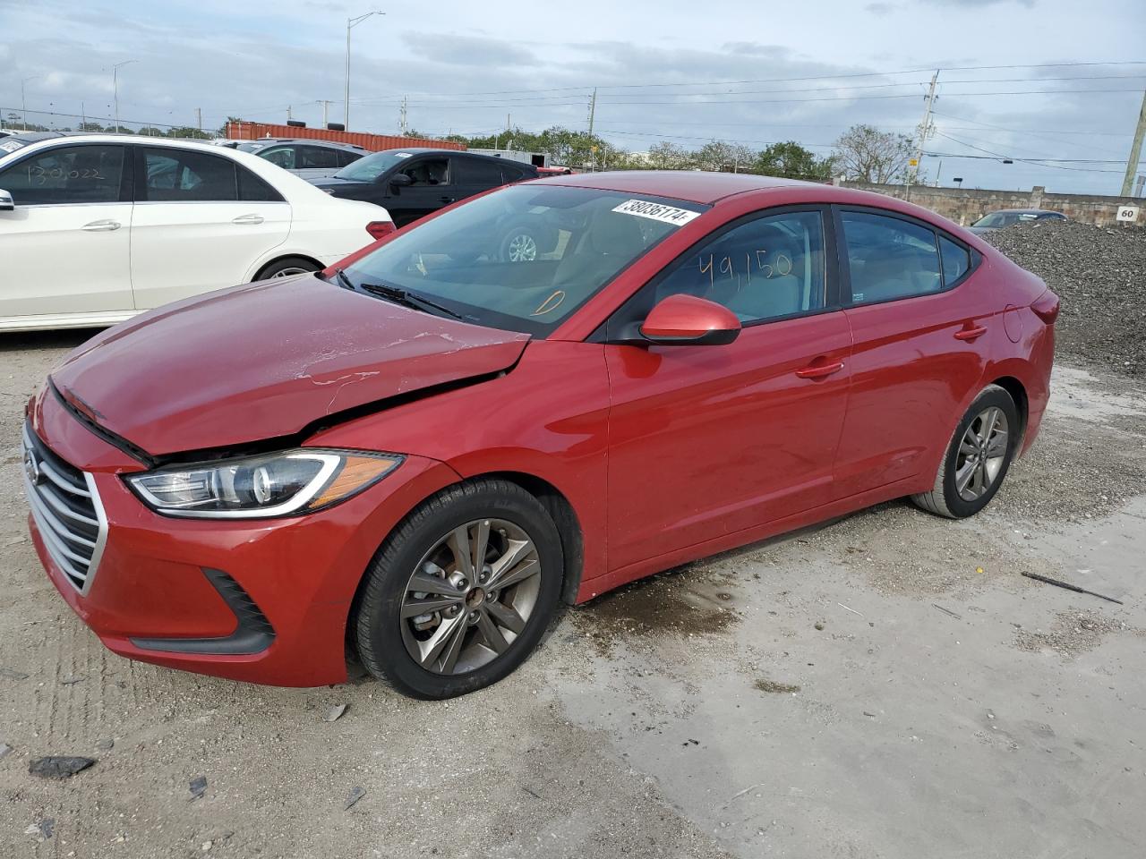 HYUNDAI ELANTRA 2018 5npd84lf9jh322366