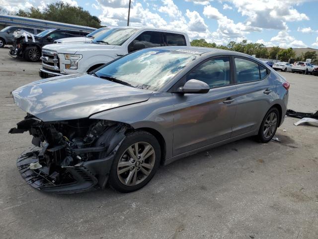 HYUNDAI ELANTRA SE 2018 5npd84lf9jh322612