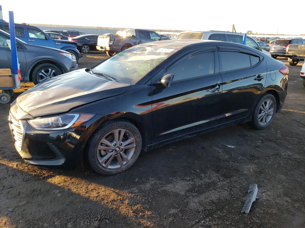 HYUNDAI ELANTRA 2018 5npd84lf9jh368666