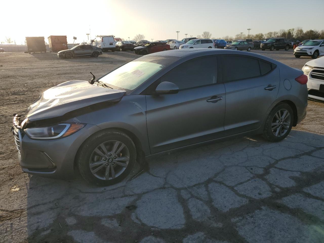 HYUNDAI ELANTRA 2018 5npd84lf9jh377058