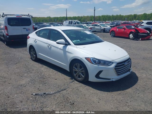 HYUNDAI ELANTRA 2018 5npd84lf9jh392112