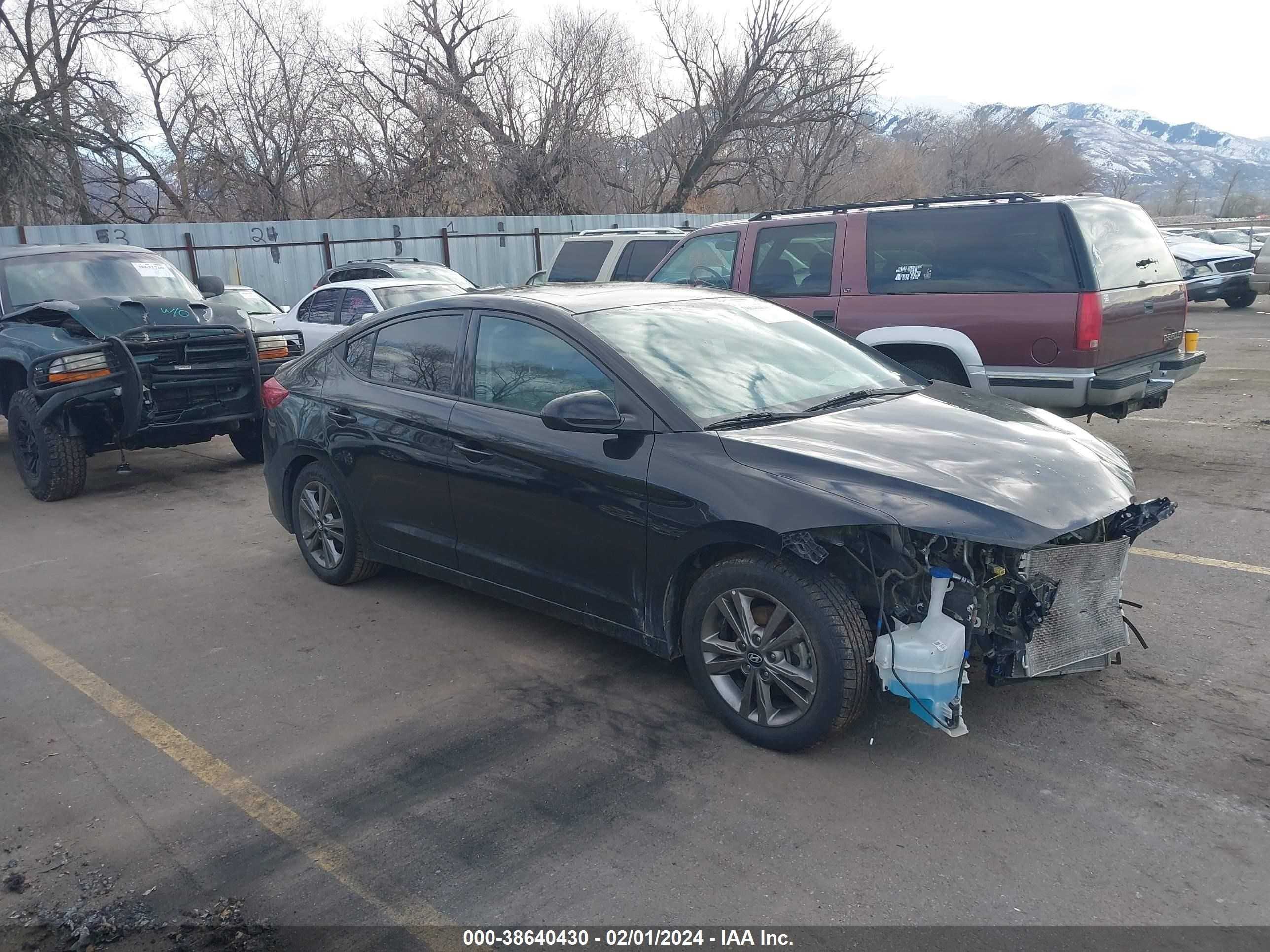 HYUNDAI ELANTRA 2018 5npd84lf9jh396905