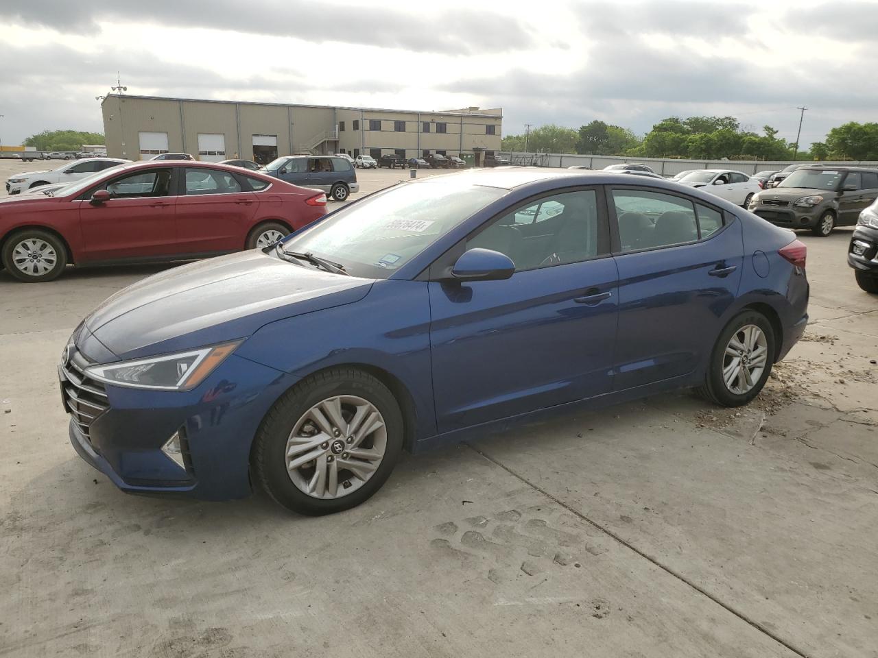 HYUNDAI ELANTRA 2019 5npd84lf9kh403367