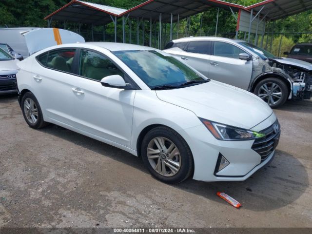 HYUNDAI ELANTRA SE 2019 5npd84lf9kh413154