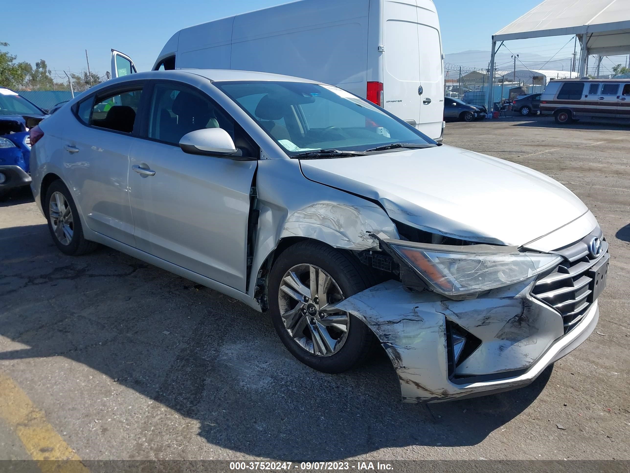 HYUNDAI ELANTRA 2020 5npd84lf9lh509710