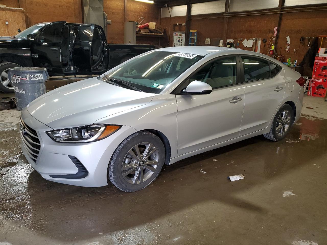 HYUNDAI ELANTRA 2017 5npd84lfxhh088202