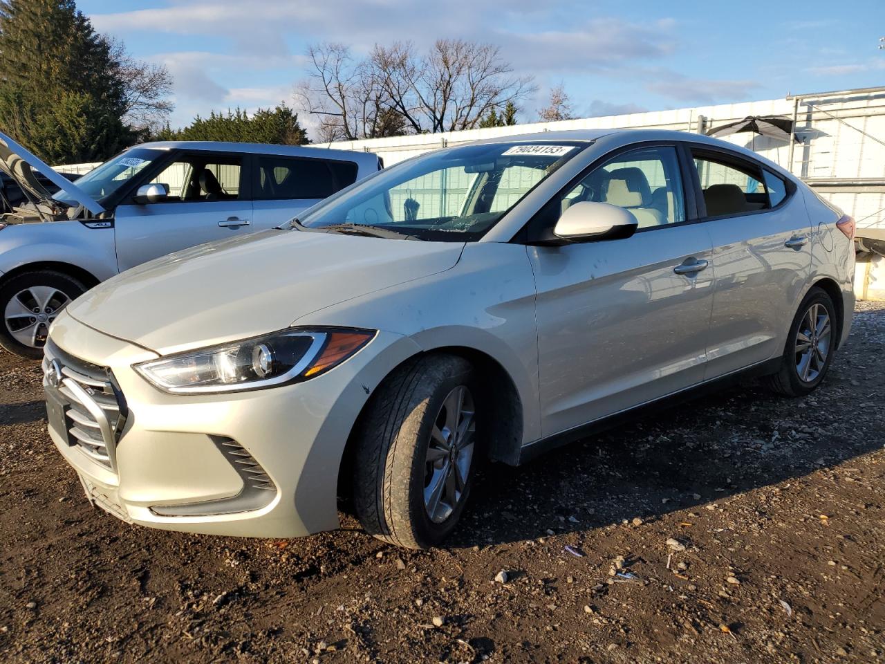 HYUNDAI ELANTRA 2017 5npd84lfxhh129704