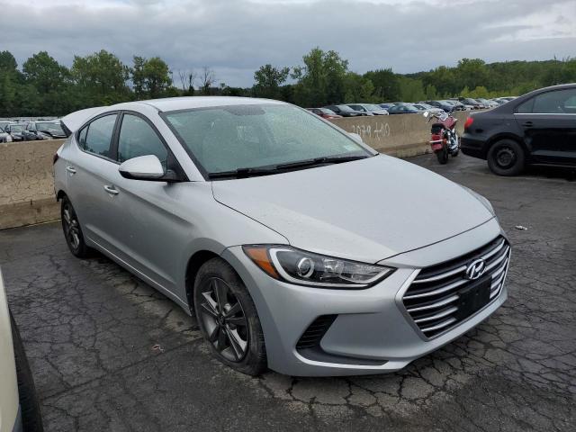 HYUNDAI ELANTRA SE 2018 5npd84lfxjh230649