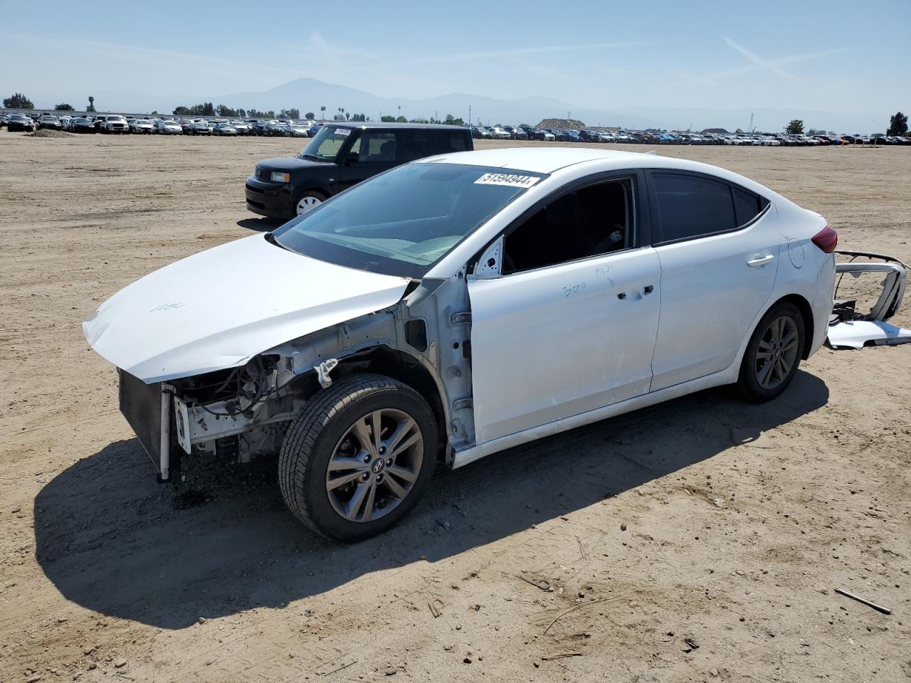 HYUNDAI ELANTRA 2018 5npd84lfxjh318262