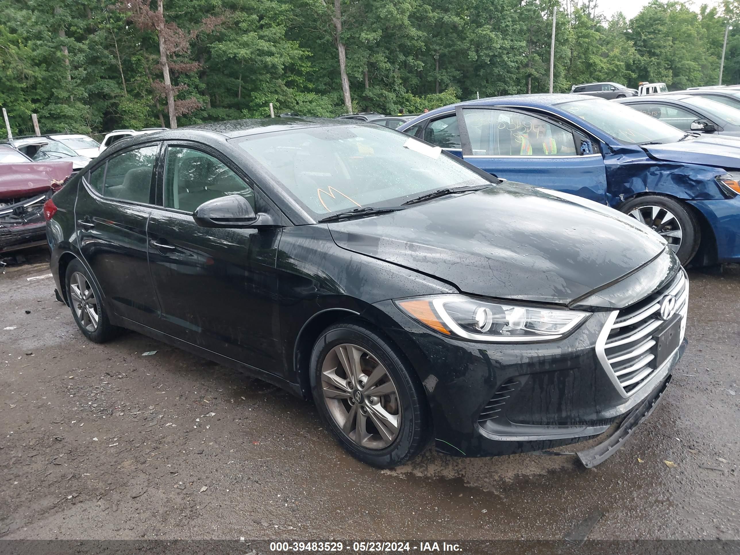 HYUNDAI ELANTRA 2018 5npd84lfxjh373455