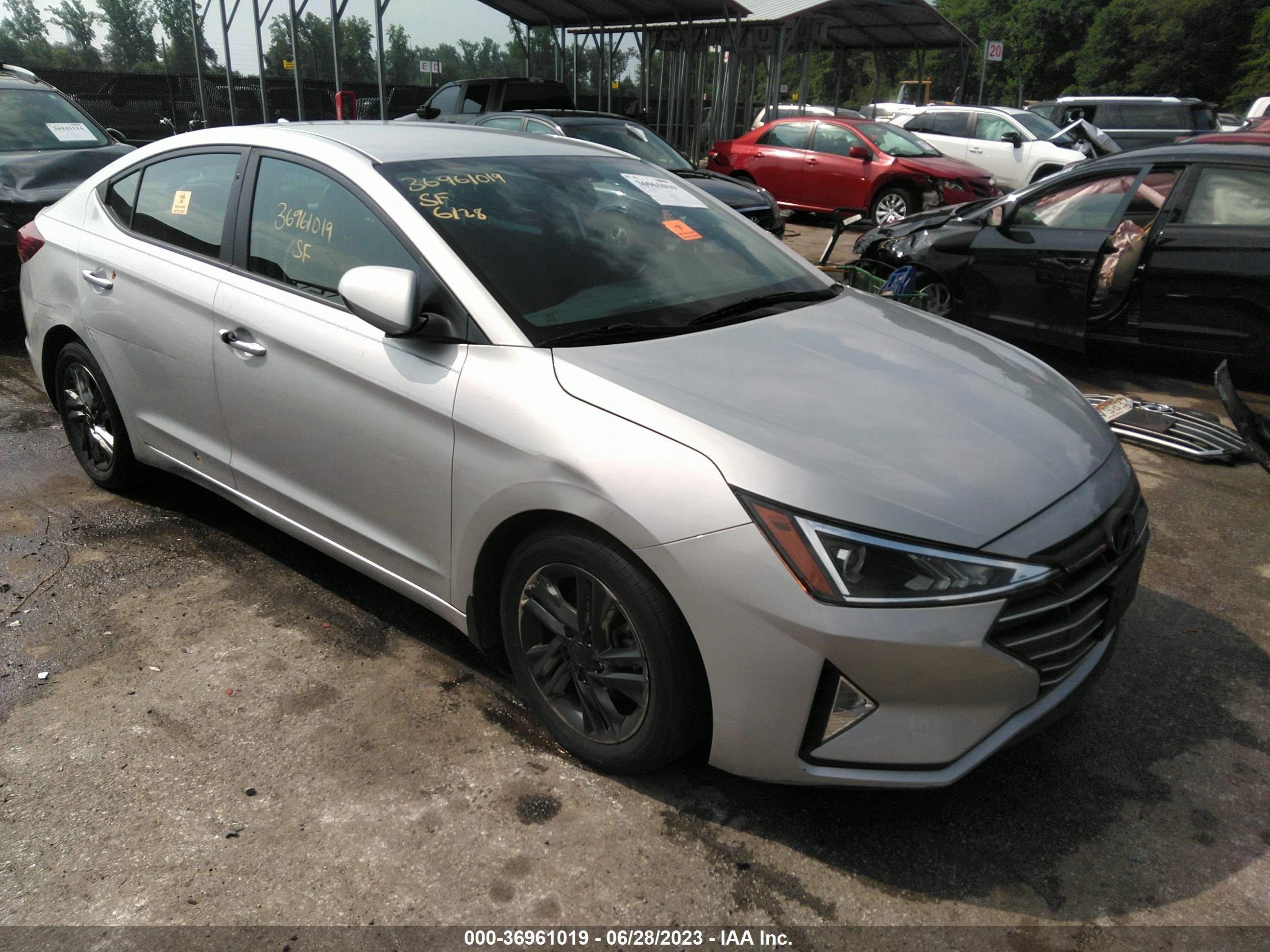 HYUNDAI ELANTRA 2019 5npd84lfxkh465943